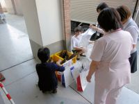 28日：しげい病院職員向けに植物園のタケノコを配布