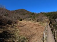 29日に予定していた、湿原保全活動の準備として、湿原内の草刈りを行いました